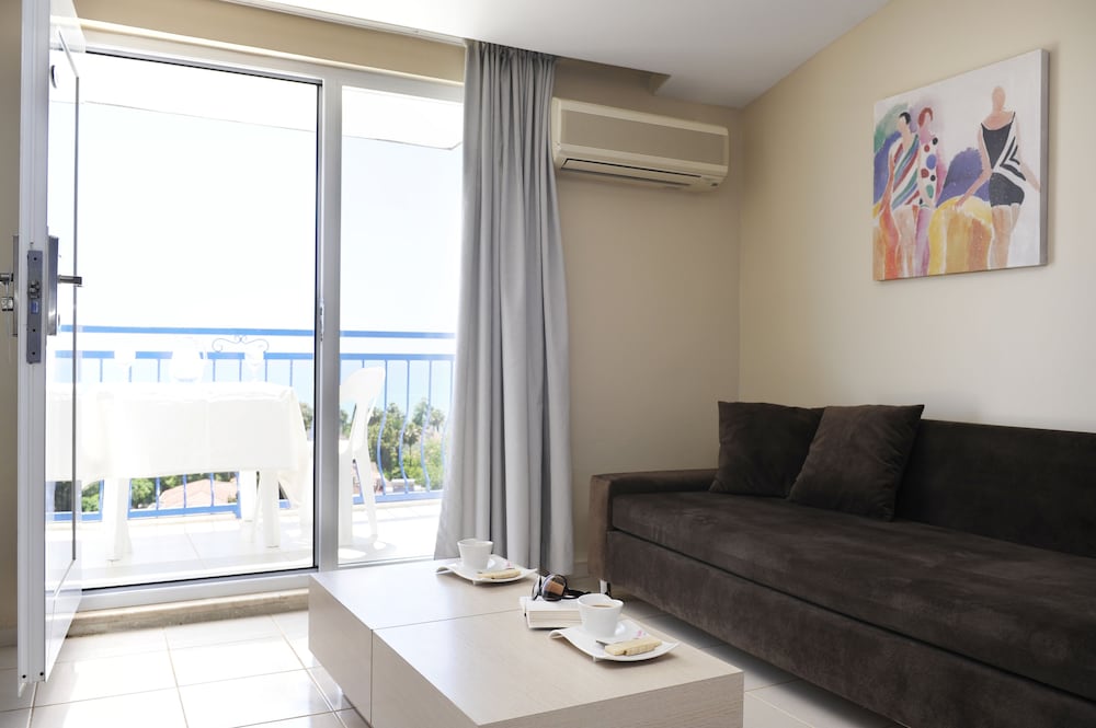 Joker Side Hill Suite Hotel (Also Known As Joker Side Hill Hotel/Side Hill Hotel) (71Km Away From Antalya)