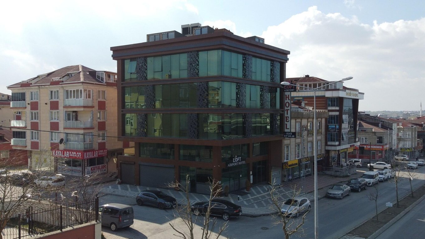 Loft Airport Hotel