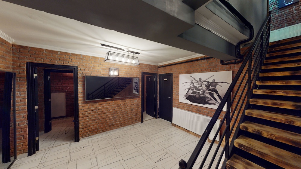 The Wolf Hotel