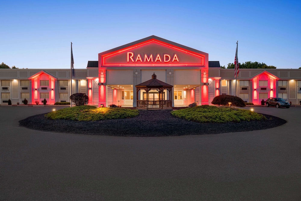 Ramada By Wyndham Whitehall/allentown (also Known As Ramada Whitehall/allentown)