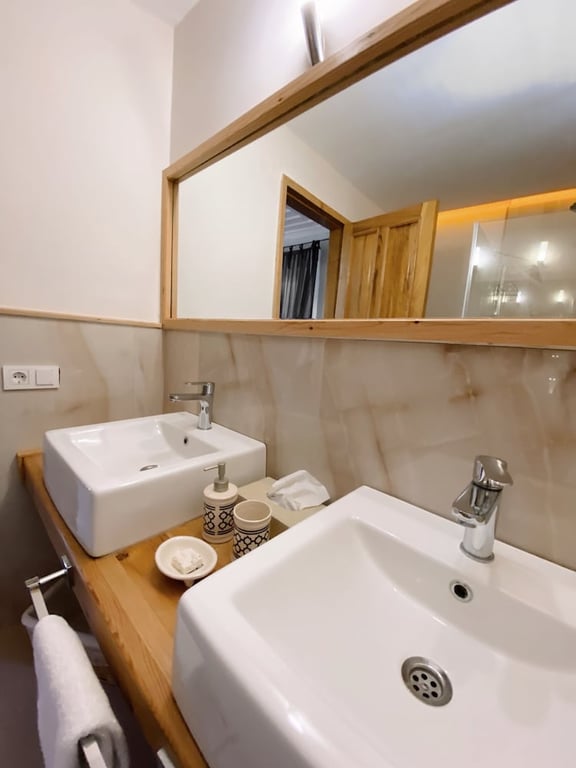 Jade Residence