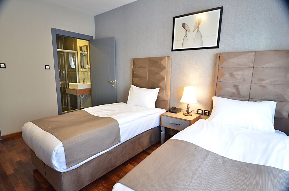 Cadde 7 Otel
