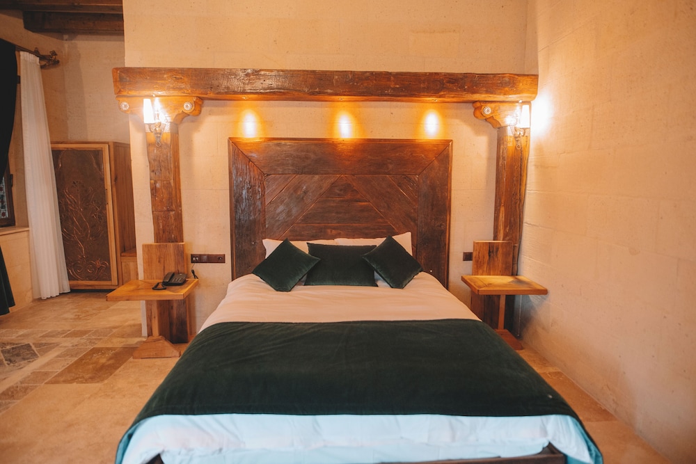 Karis Cave Cappadocia(please Contact The Property 7 Days In Advance)