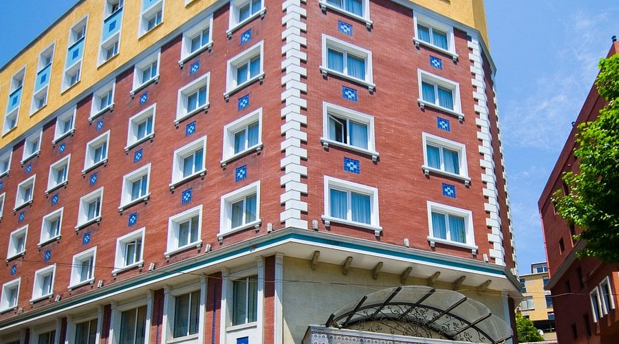 Aziyade Hotel