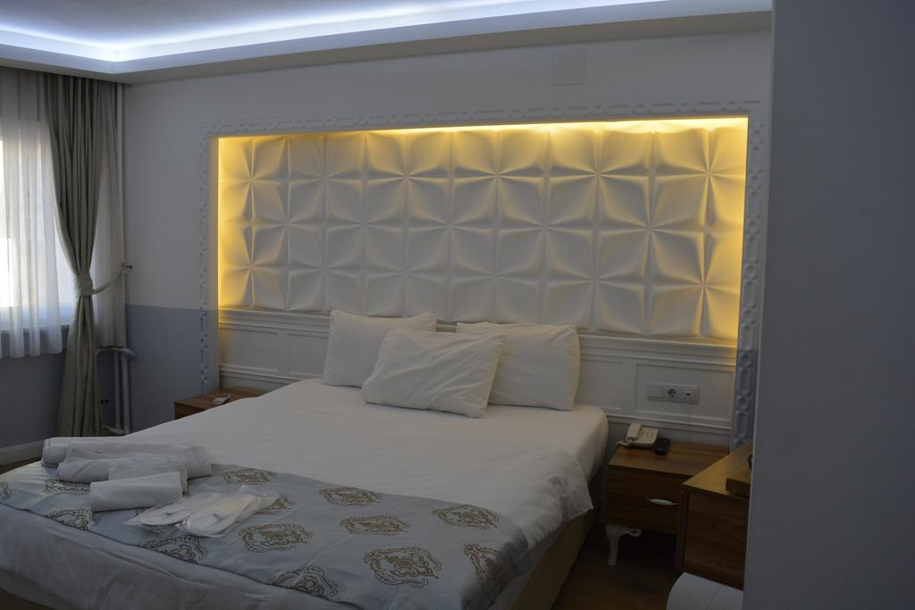 Grand Heykel Hotel
