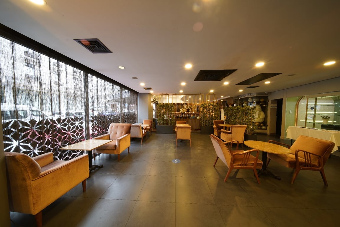 All Seasons Hotel