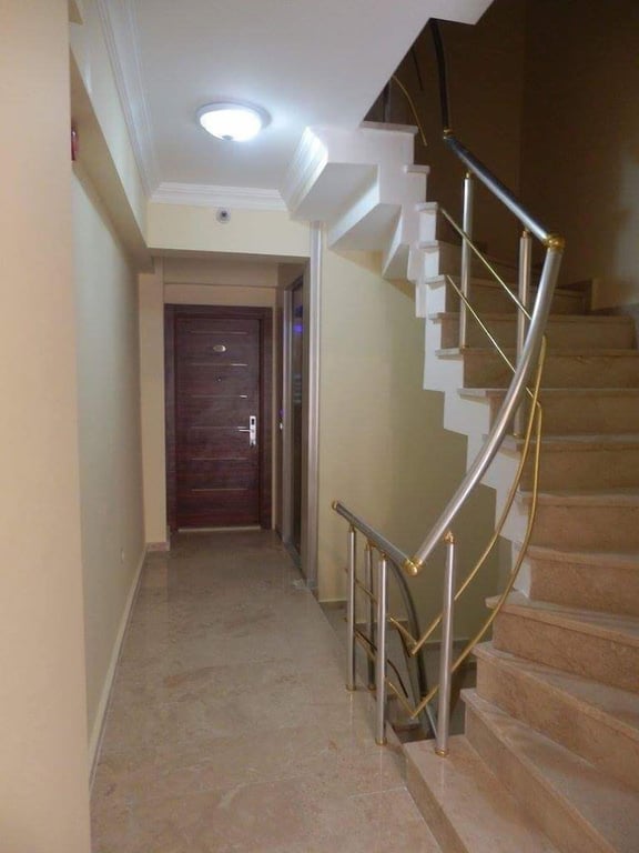New House (limited Hours Front Desk Need To Contact Property 7 Days In Advance)