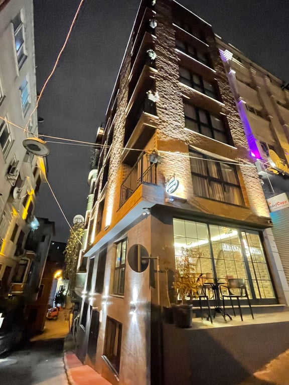 Artelist Hotel