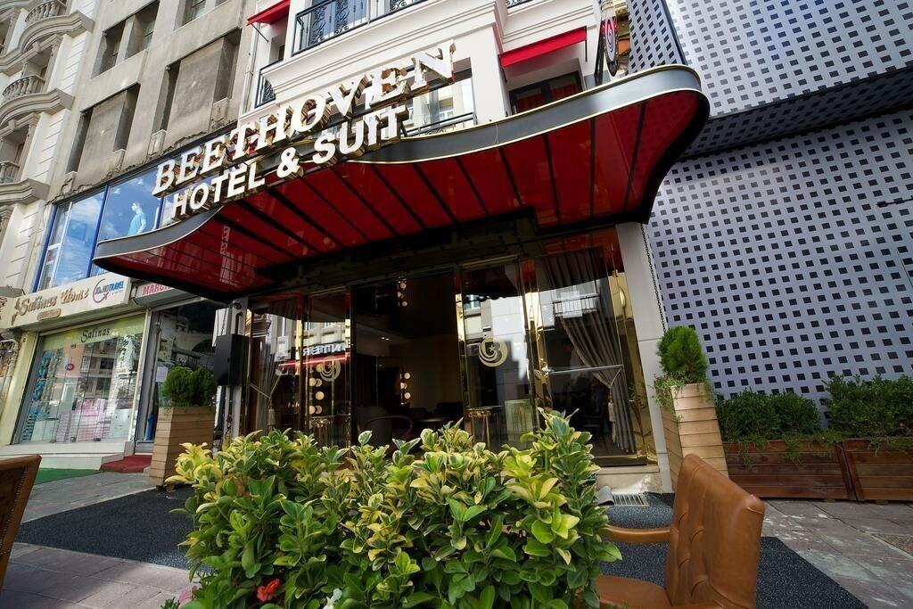 Beethoven Hotel & Suite