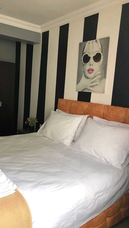 Zebra Homes Hotel