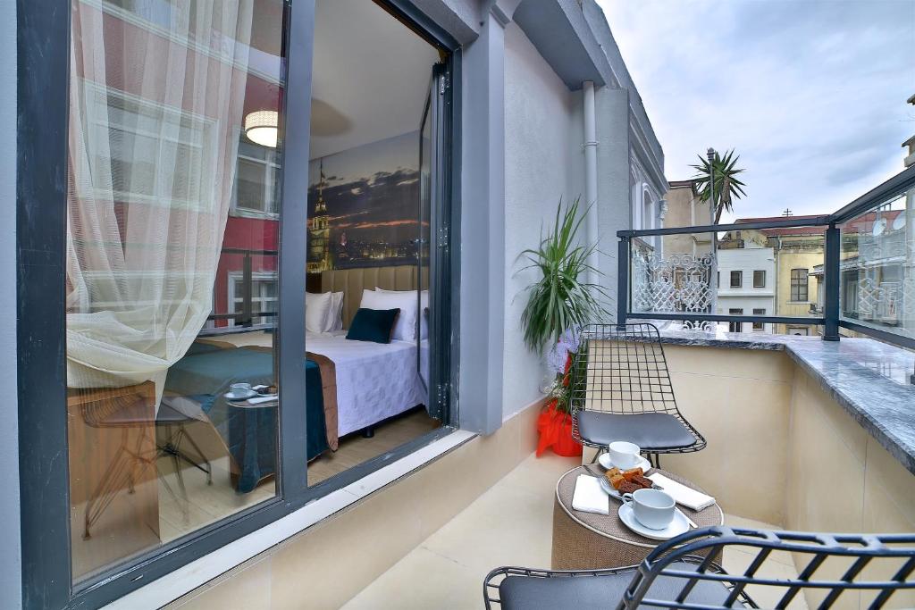 Tango Hotel Taksim