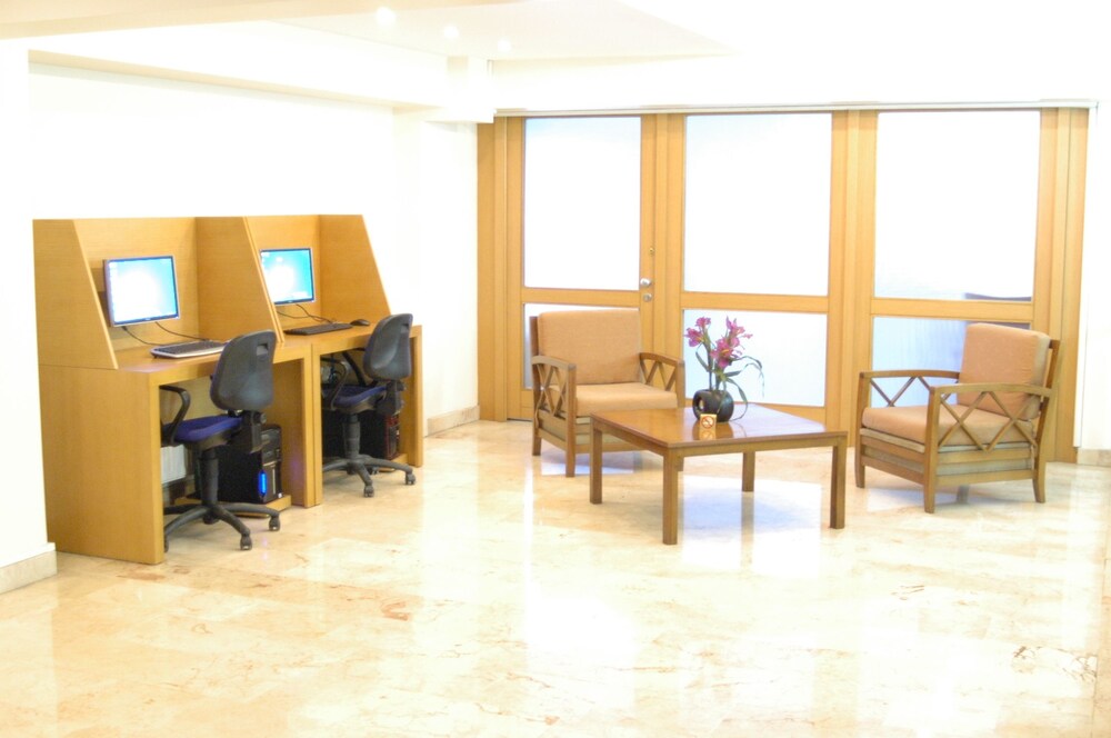 Gimat Otel