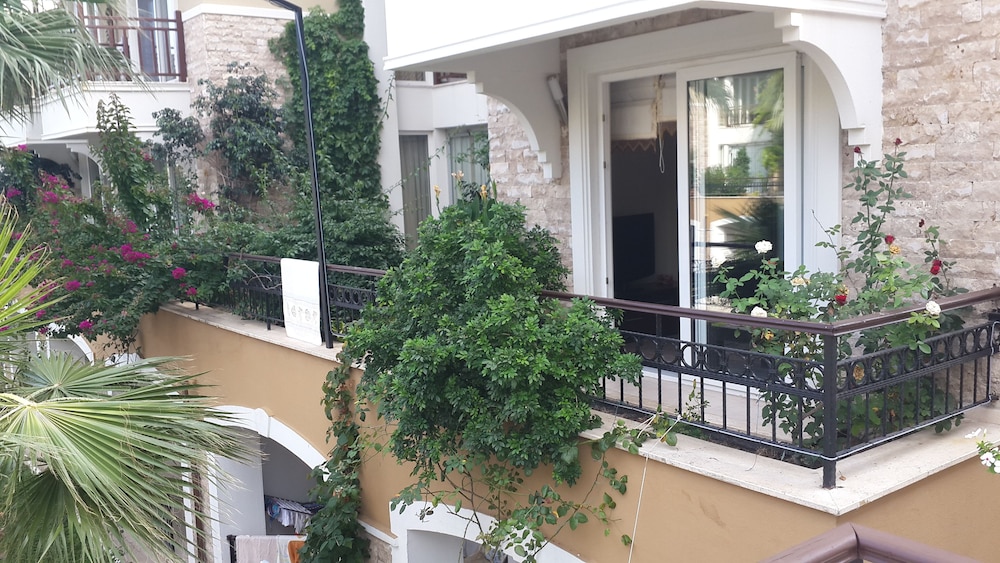 Nas A Homes Apartment (Limited Hours Front Desk Need To Contact Property 7 Days In Advance)