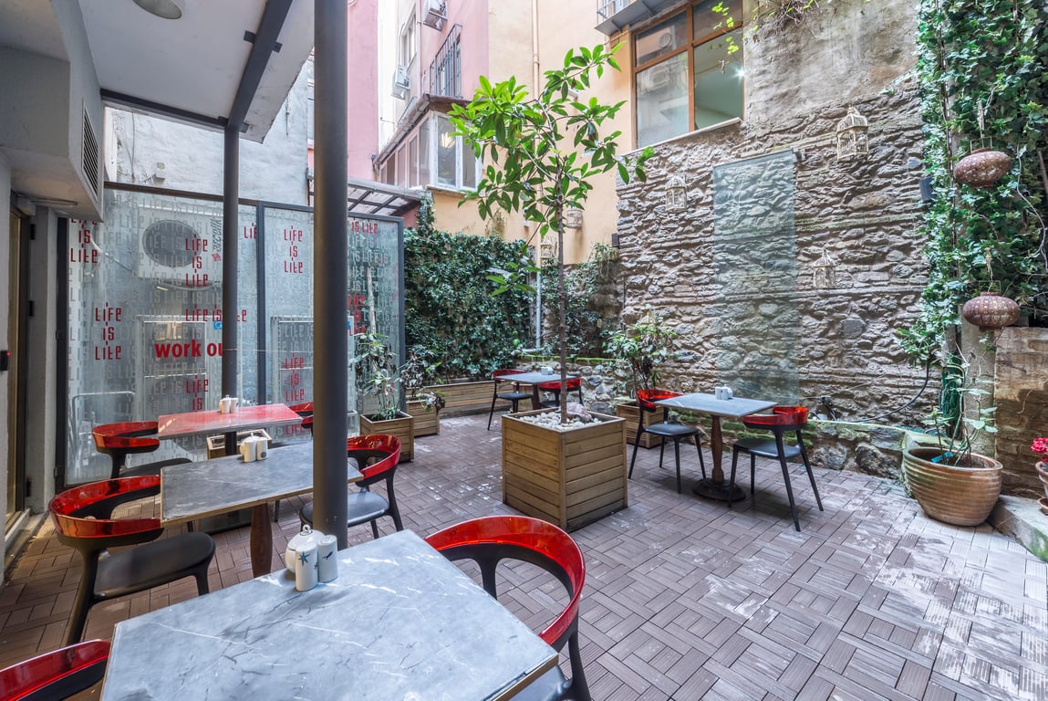 Nuru Ziya Residence