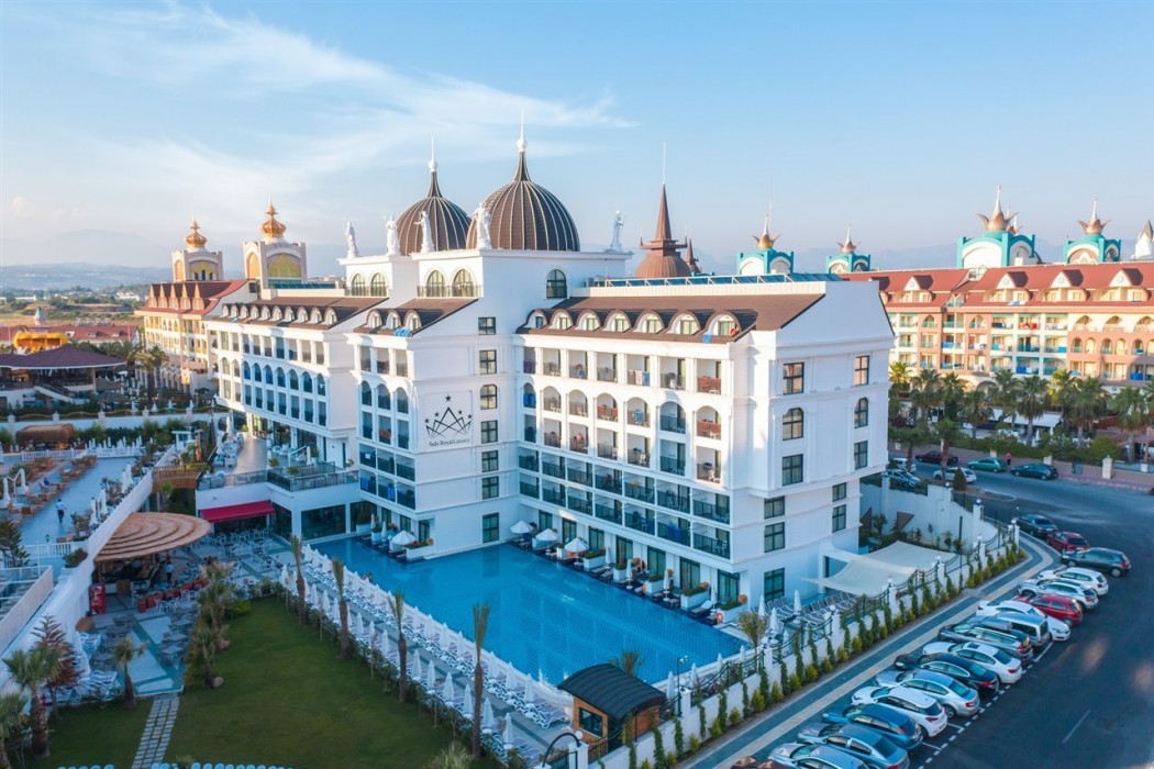 Side Royal Style Hotel(Also Known As Side Royal Luxury Hotel Spa)(65Km Away From Antalya)