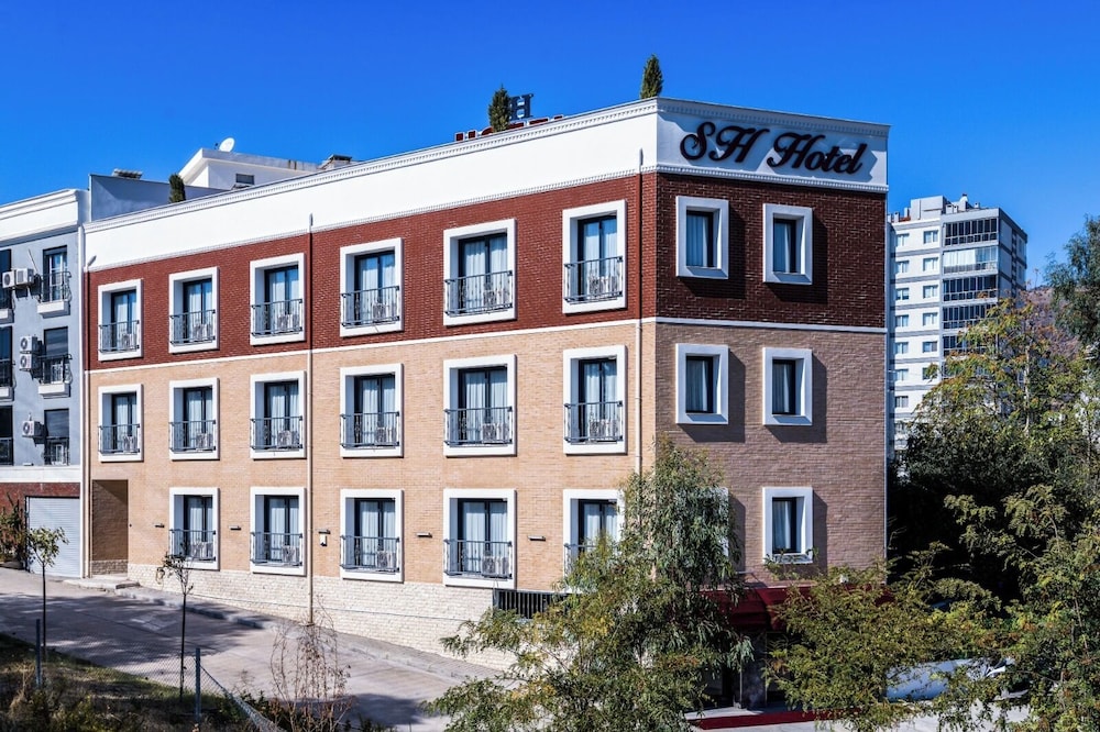 Sh Hotel Business(also Known As Sh Hotel)