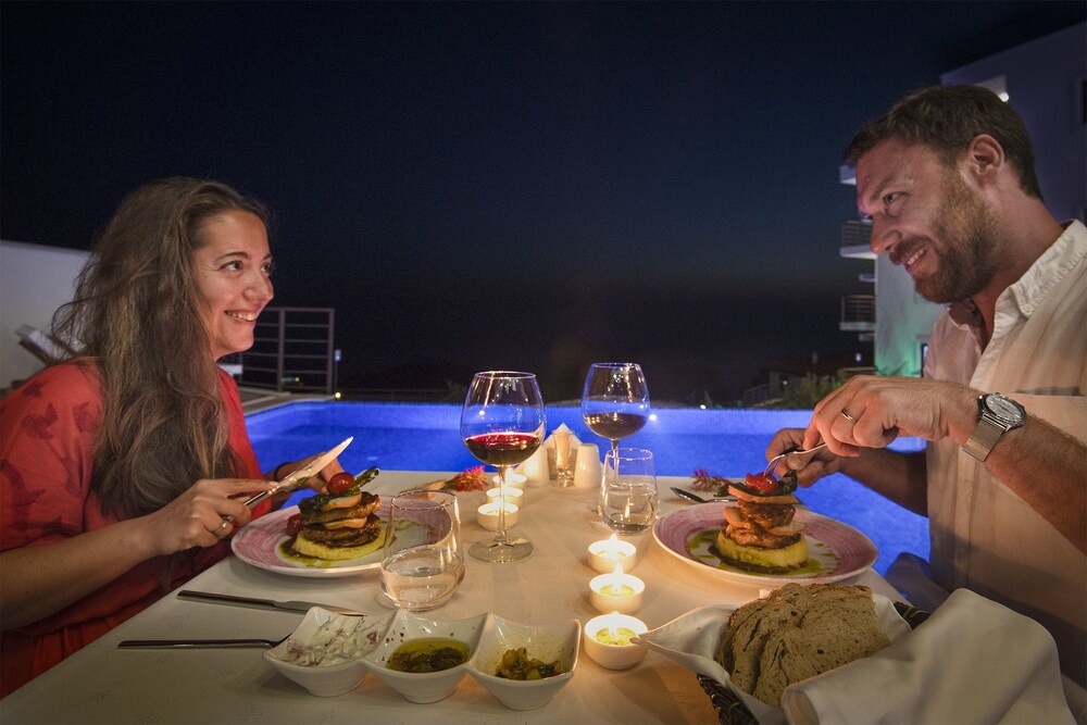 Highclere Hotel And Spa(85Km Away From Fethiye)