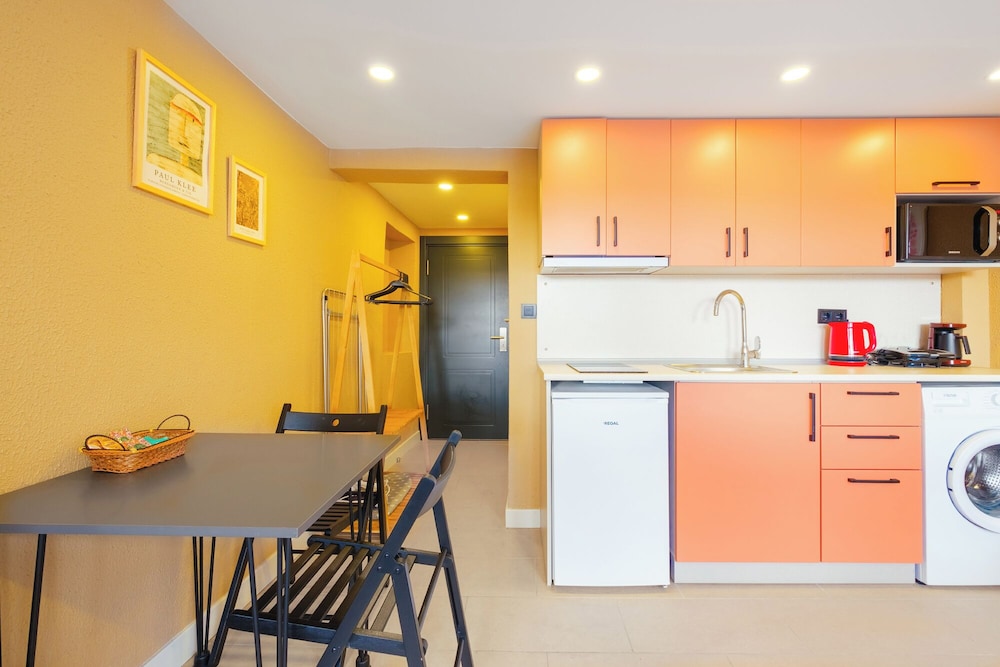 K K Suites And Apartments