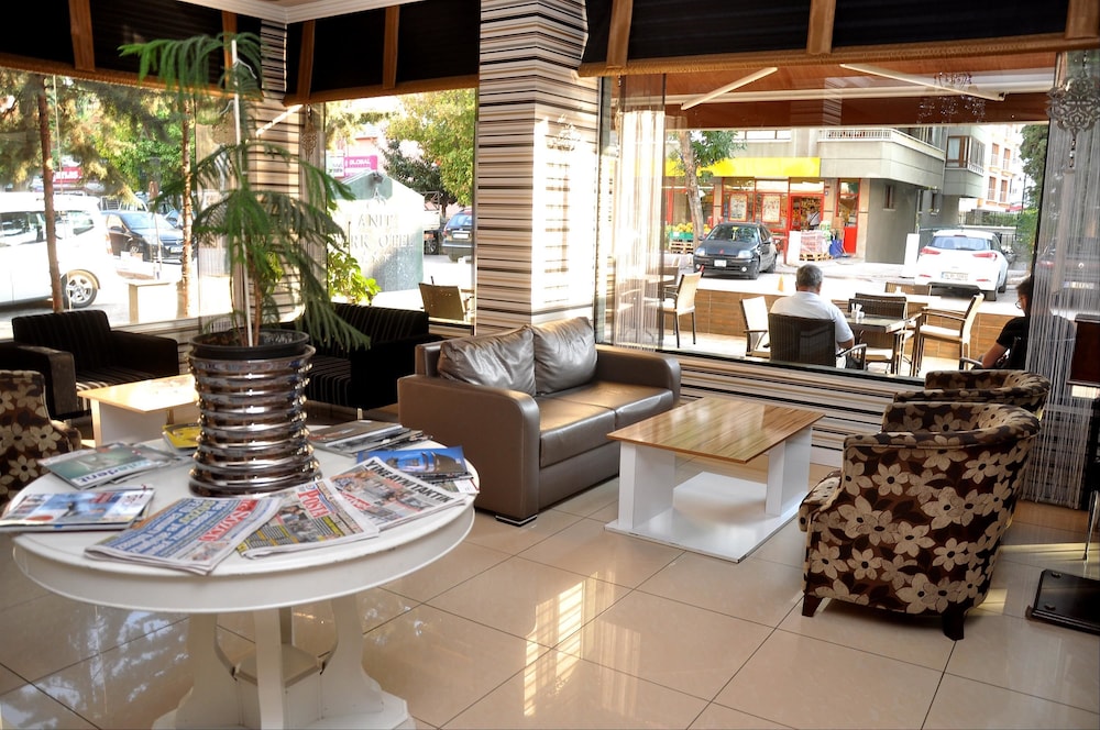 Anit Park Hotel