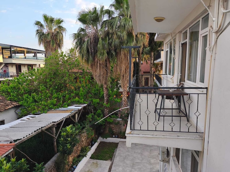 Ozmen Hotel