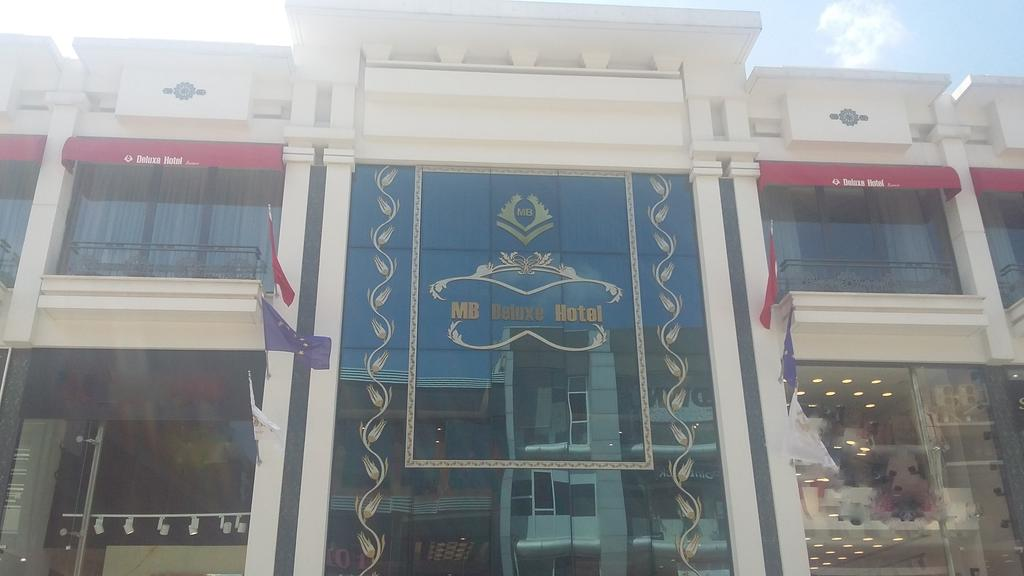Mb Deluxe Hotel