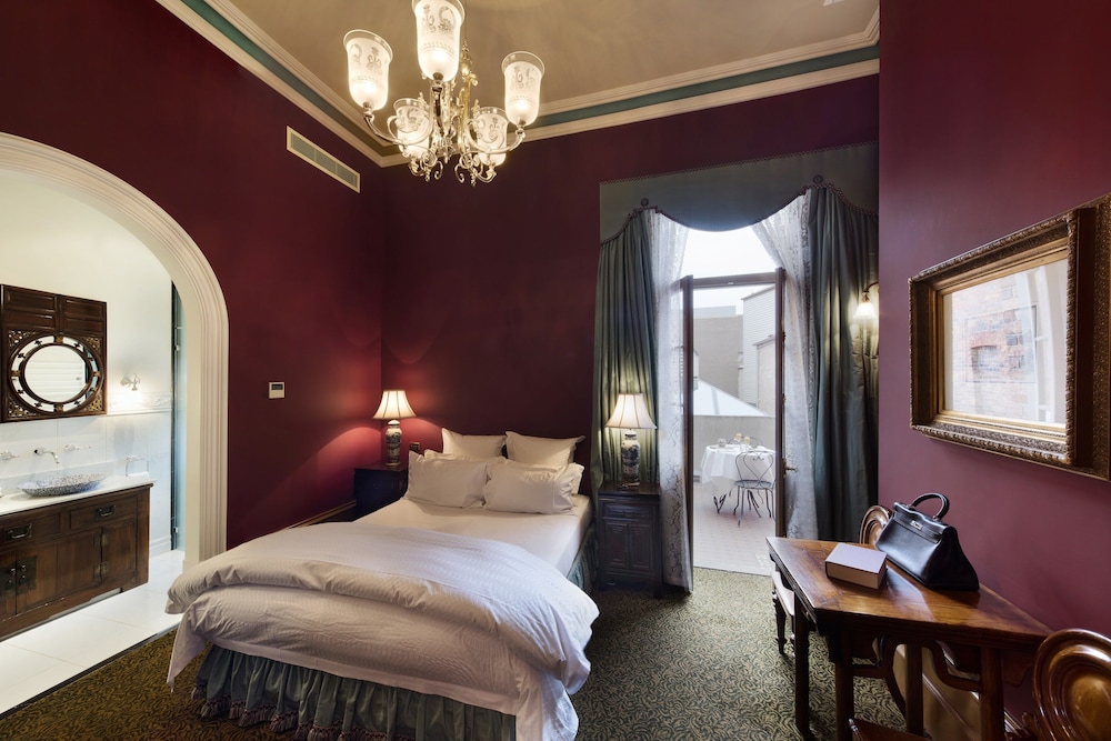 Craigs Royal Hotel