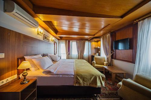 Hippodrome Apart Hotel