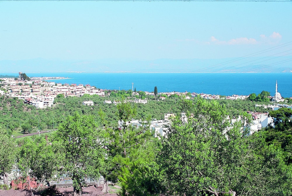 Club Afrodit Tatil Köyü