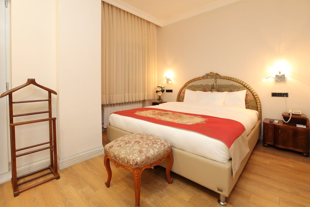Lir Residence Suites