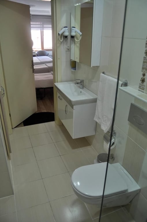 Net House Hotel