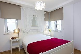 The Room Apartments