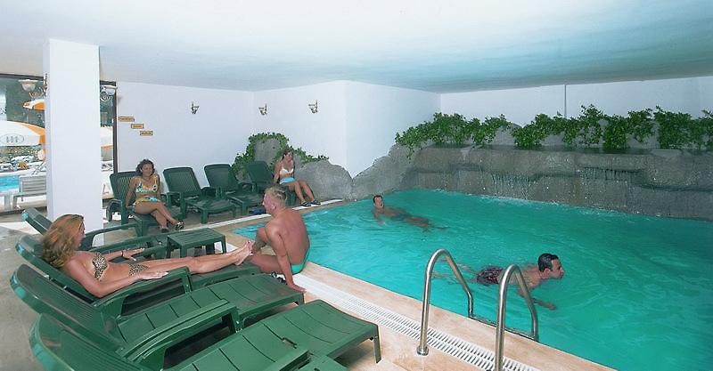 Hera Beach Hotel