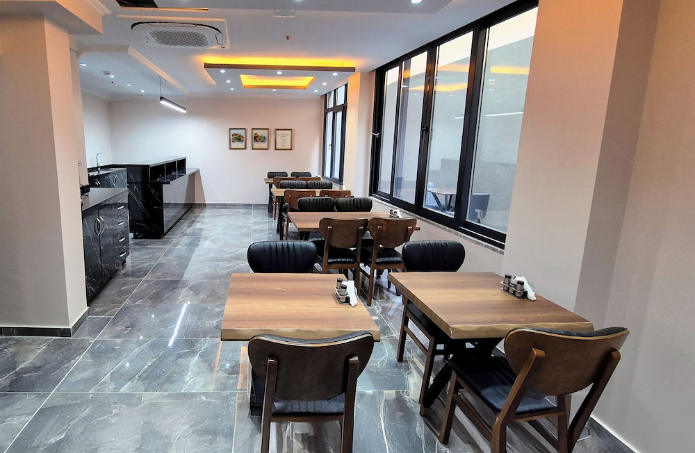 New Fors Hotel