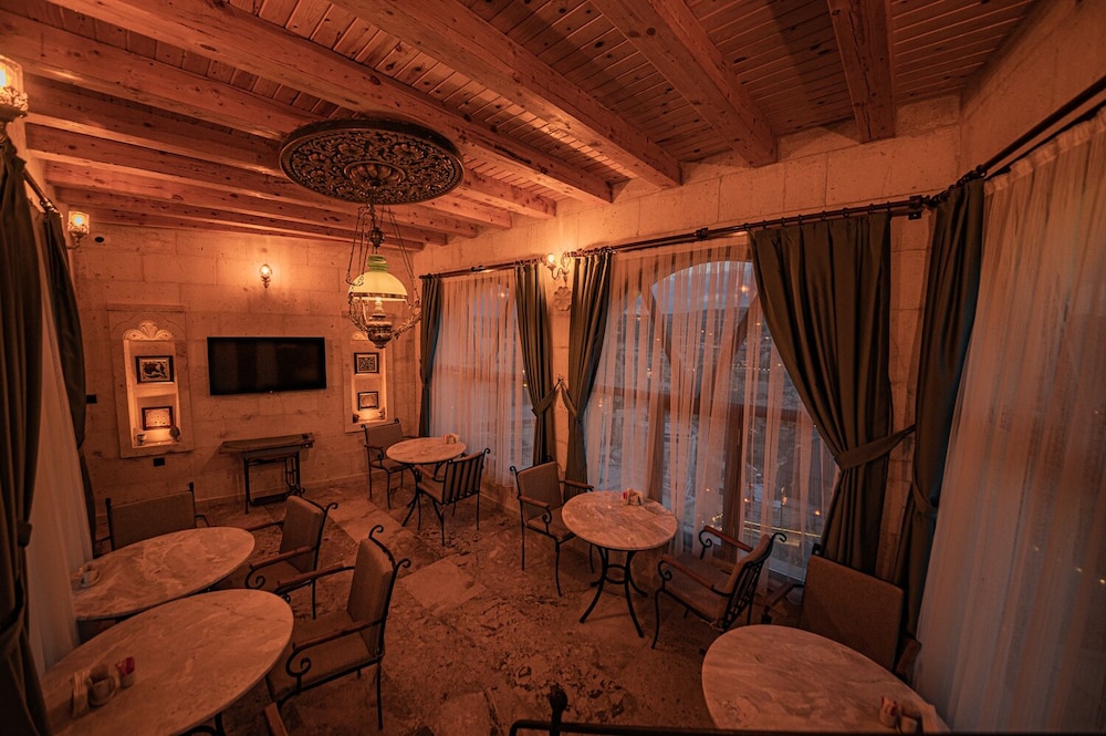 Turkan Cave Hotel