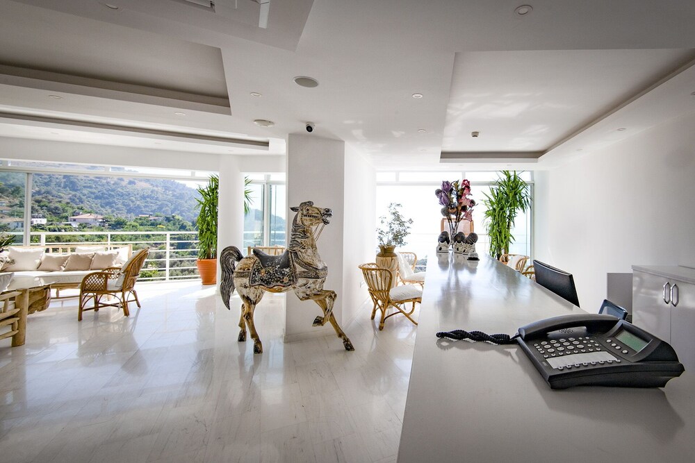 Highclere Hotel And Spa(85Km Away From Fethiye)