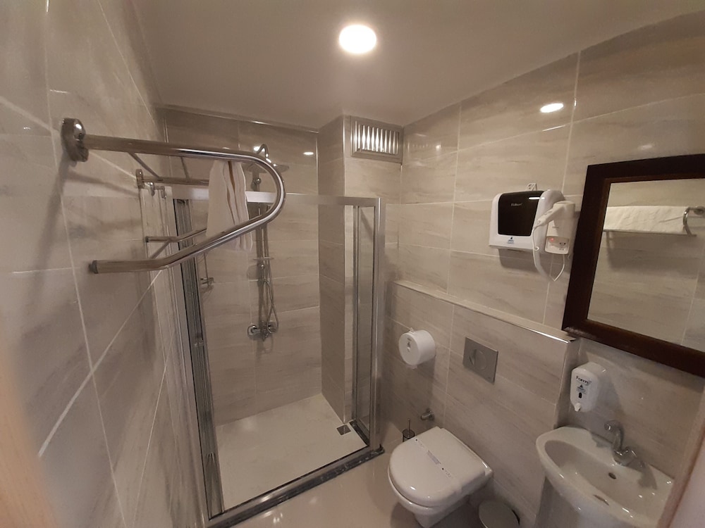 Simal Hotel