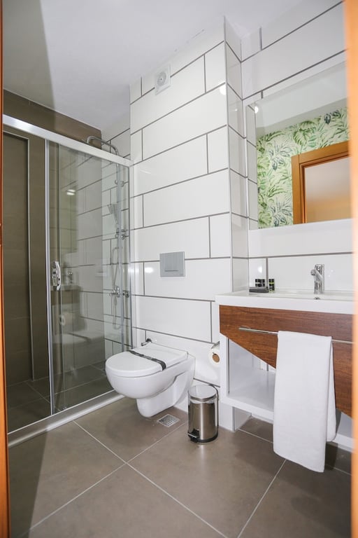 Avwan Hotel Cigli (19 Km Away From Izmir)