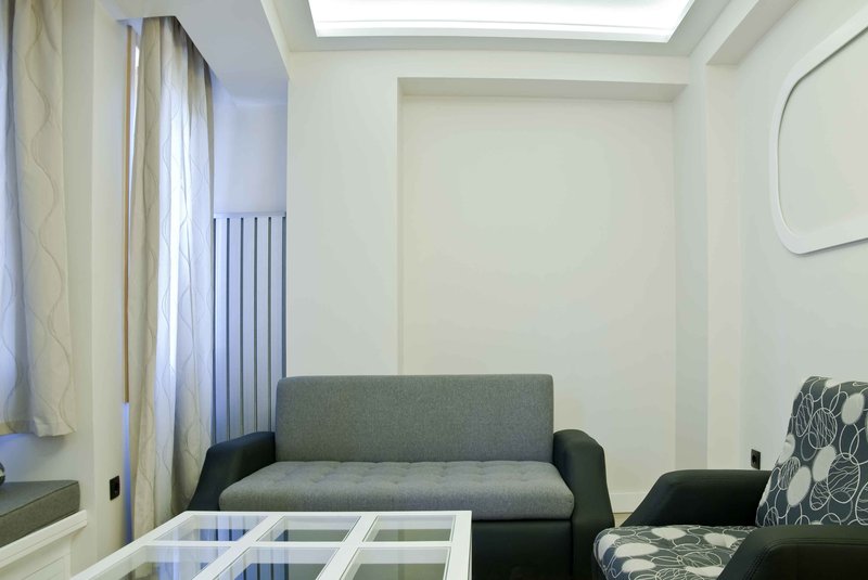 Full House Boutique (No Front Desk Need To Contact Property 7 Days In Advance)