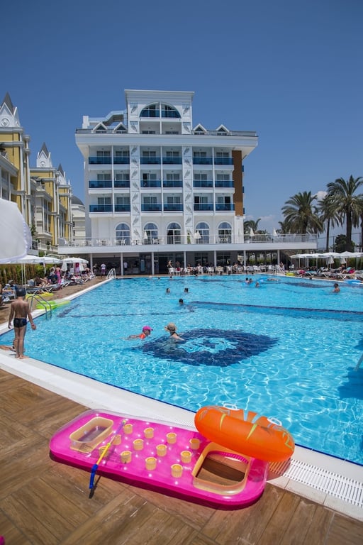 Palm World Resort And Spa (palm World Side Hotel)(65km Away From Antalya)(does Not Accept Men Only Bookings)