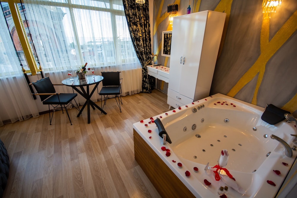 Kaya Deluxe Hotel Special Design Spa And Terrace Resturant