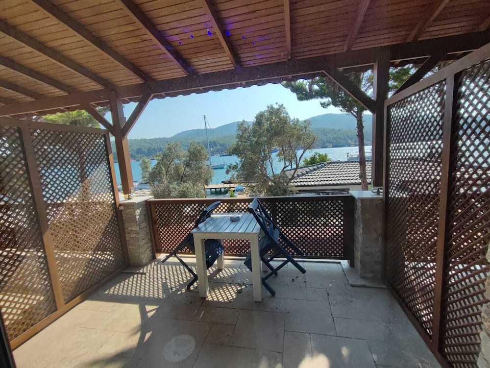 Kaptan Han Boutique Hotel (73 Km Away From Bodrum)