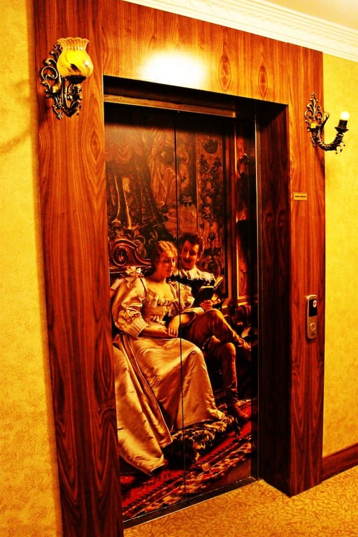 Vendome Hotel