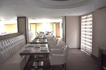 Turist Hotel