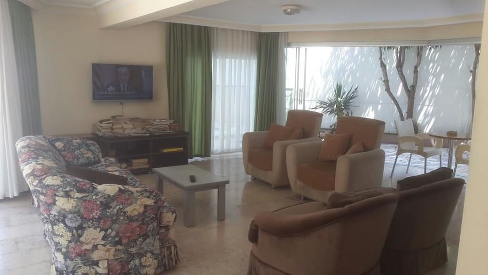 Lale Apart Hotel