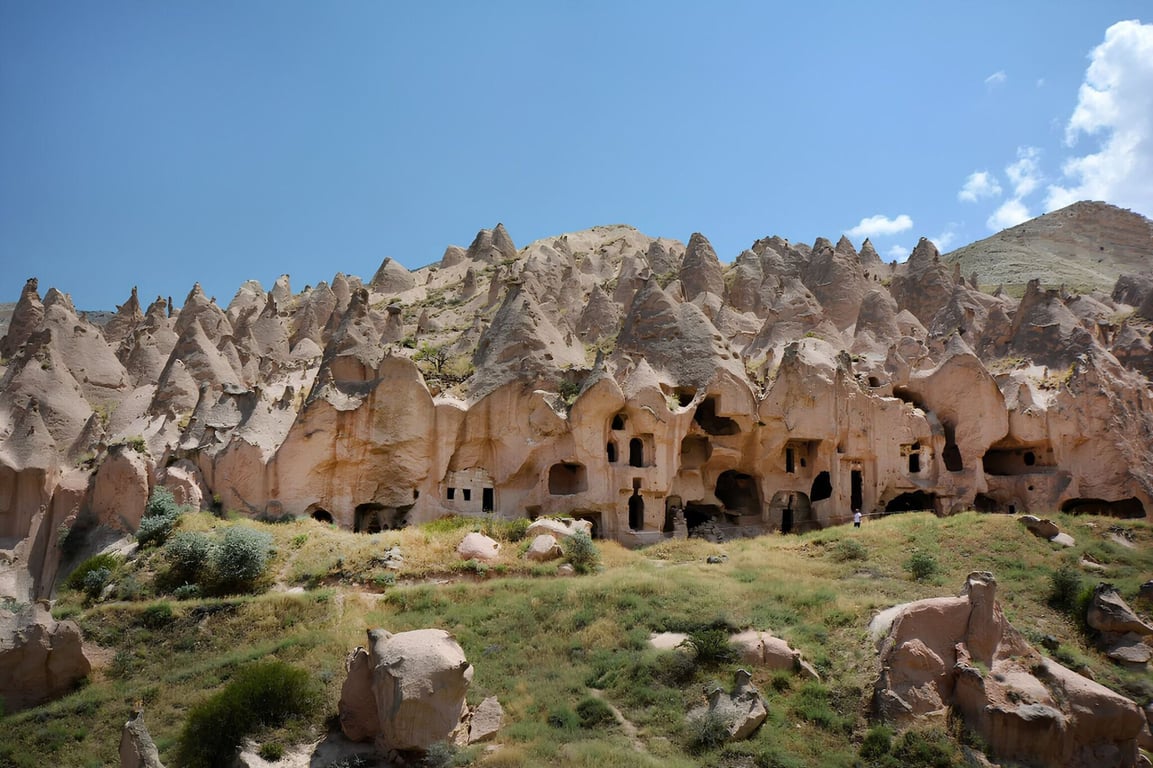 Seki Cave Suites