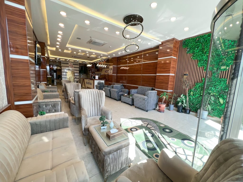 Dynasty Hotel