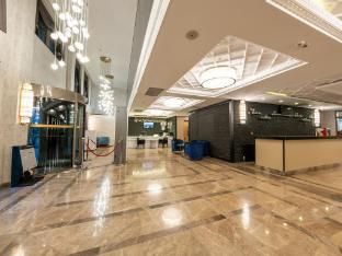 Best Western Plus Center Hotel