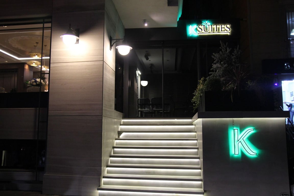 KSuites Hotel