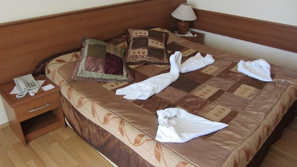 Ipek Hotel Camyuva