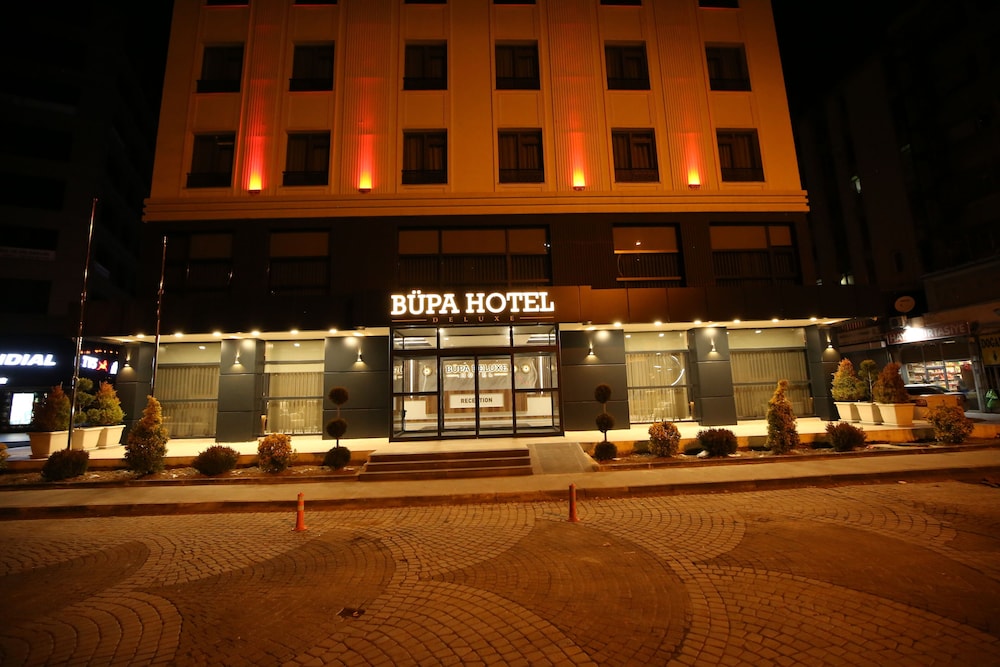 Bupa Deluxe Hotel